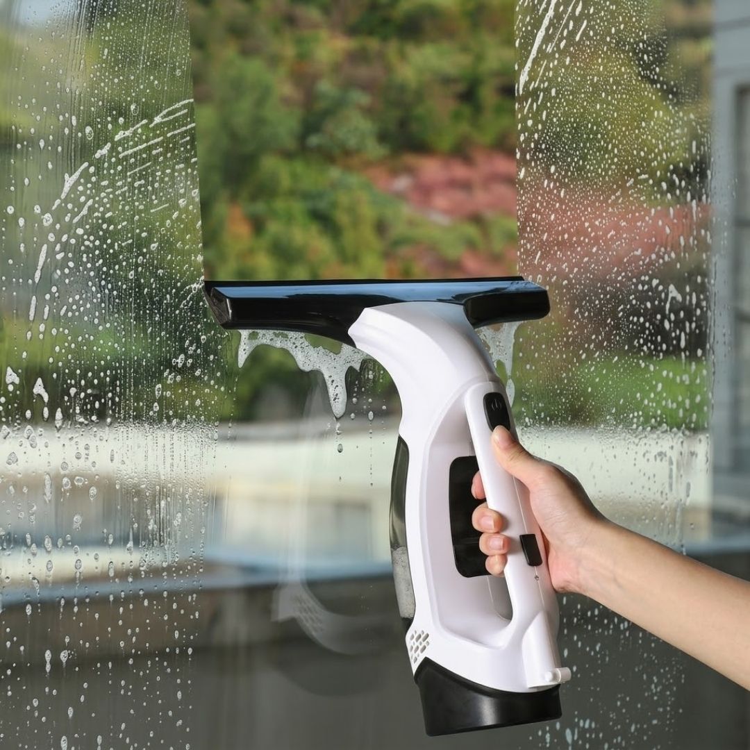 Window vacuum cleaner