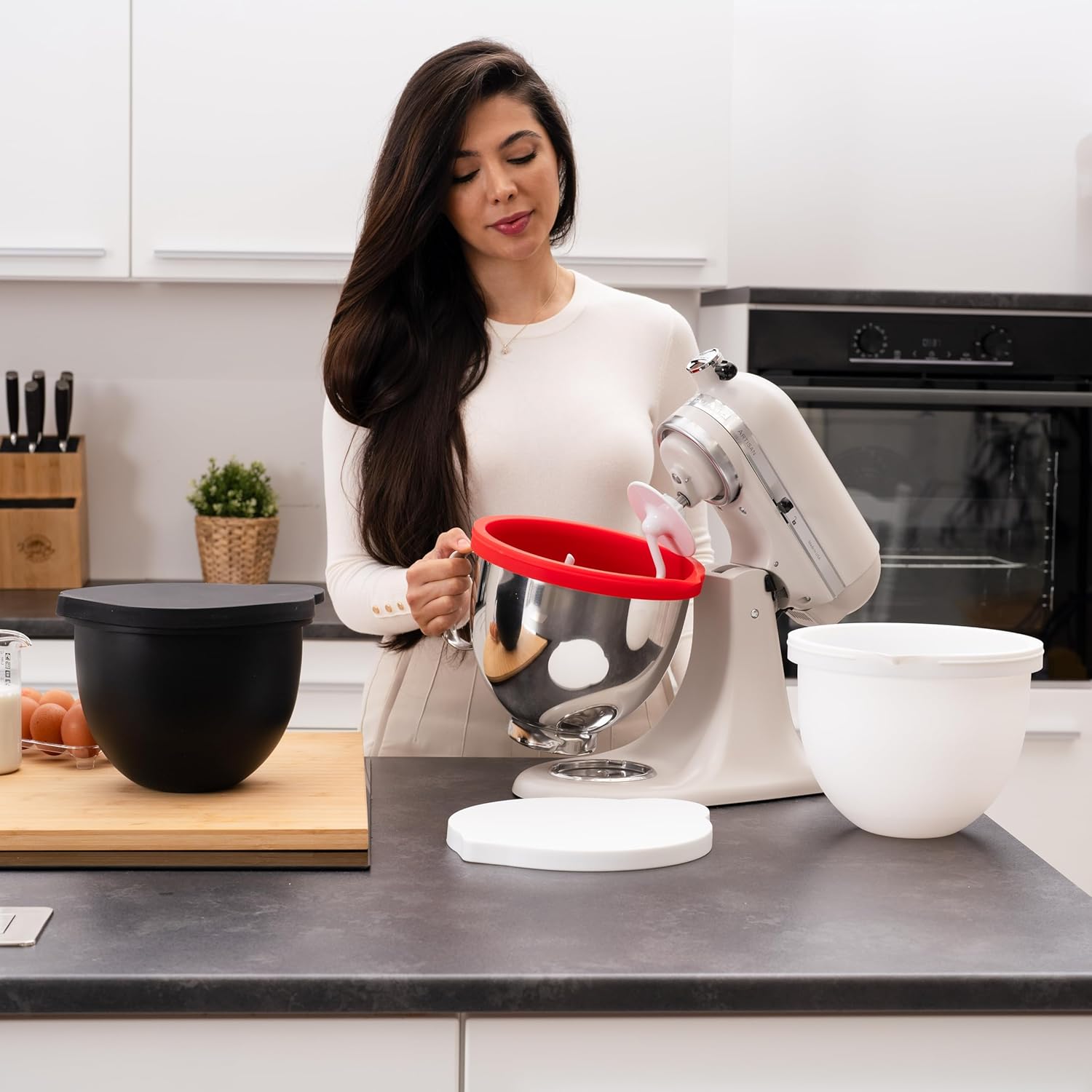 Silicone mixing bowl liner