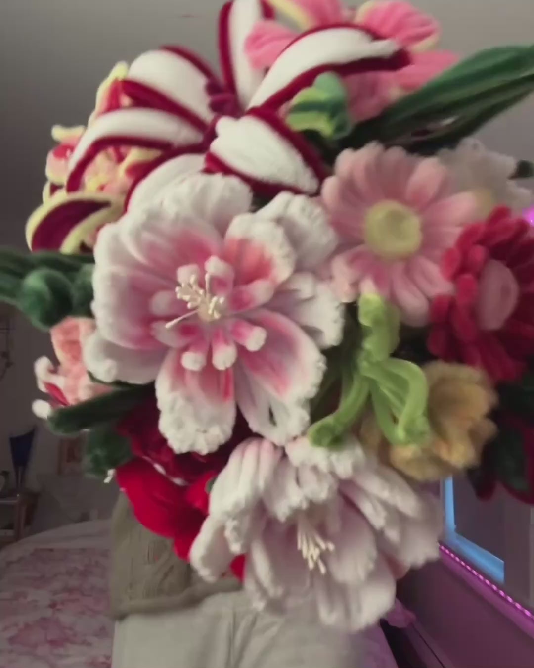 Handmade Pipe Cleaner Bouquet – Full Bloom Mix